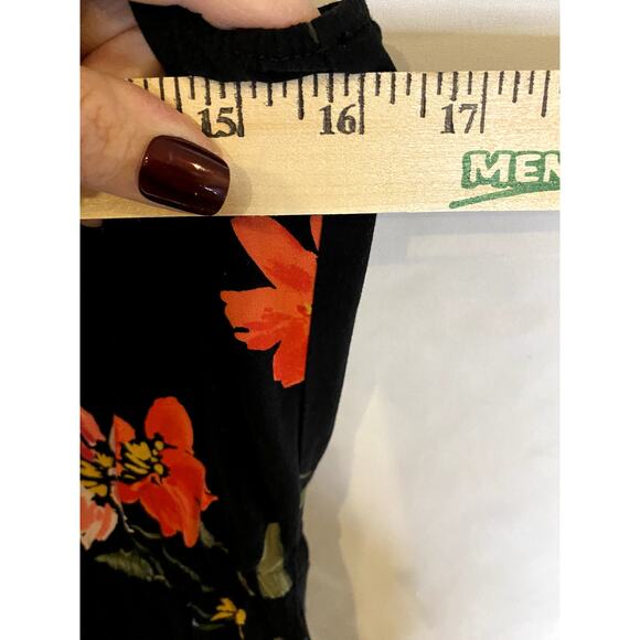Women's Old Navy Floral Dress - Picture 1 of 5
